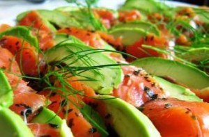 CAPRESE DI SALMONE E AVOCADO